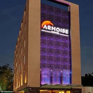 Super Inn Armoise Hotel
